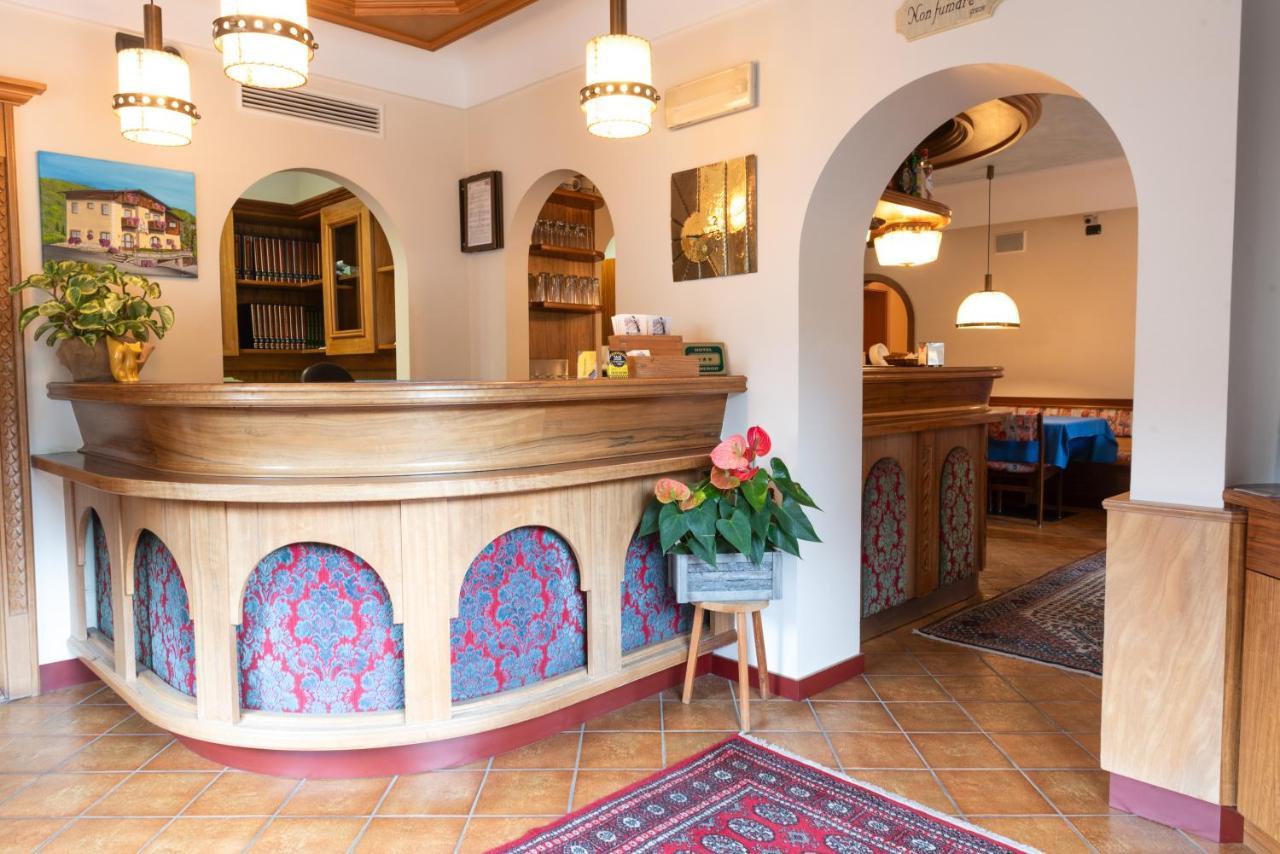 Hotel Garni Rin Da Rin ليفينو المظهر الخارجي الصورة