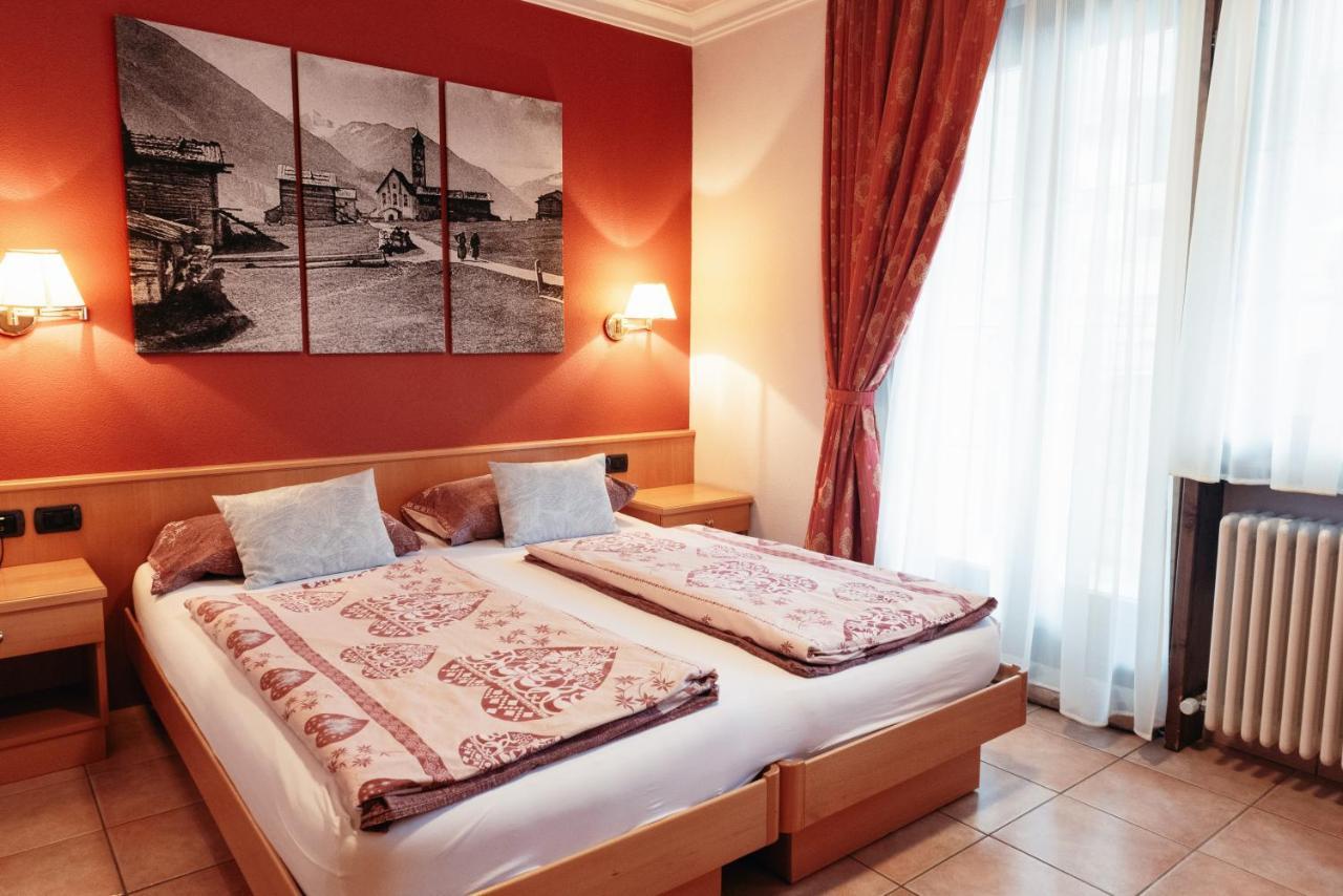 Hotel Garni Rin Da Rin ليفينو المظهر الخارجي الصورة