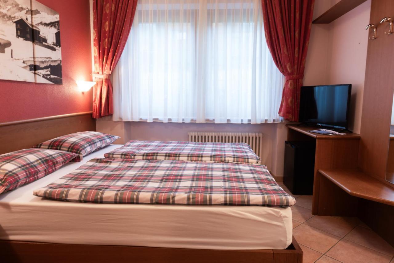 Hotel Garni Rin Da Rin ليفينو المظهر الخارجي الصورة
